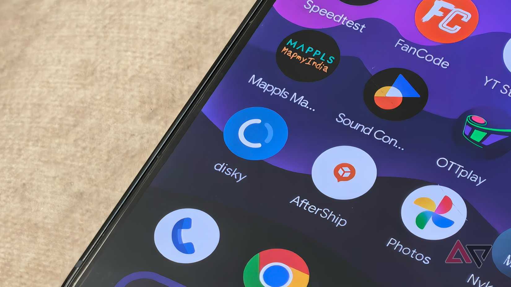 Tela inicial do Android mostrando o ícone do aplicativo analisador de armazenamento Disky