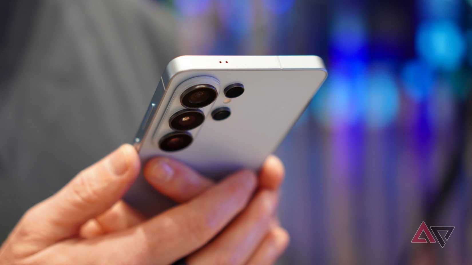 A person holding the Samsung Galaxy S26 Ultra