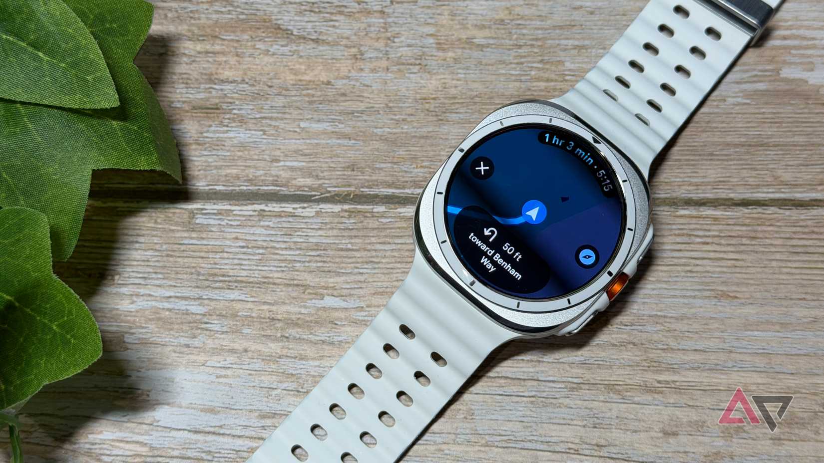 Google Maps durante la navigazione sul Samsung Galaxy Watch Ultra