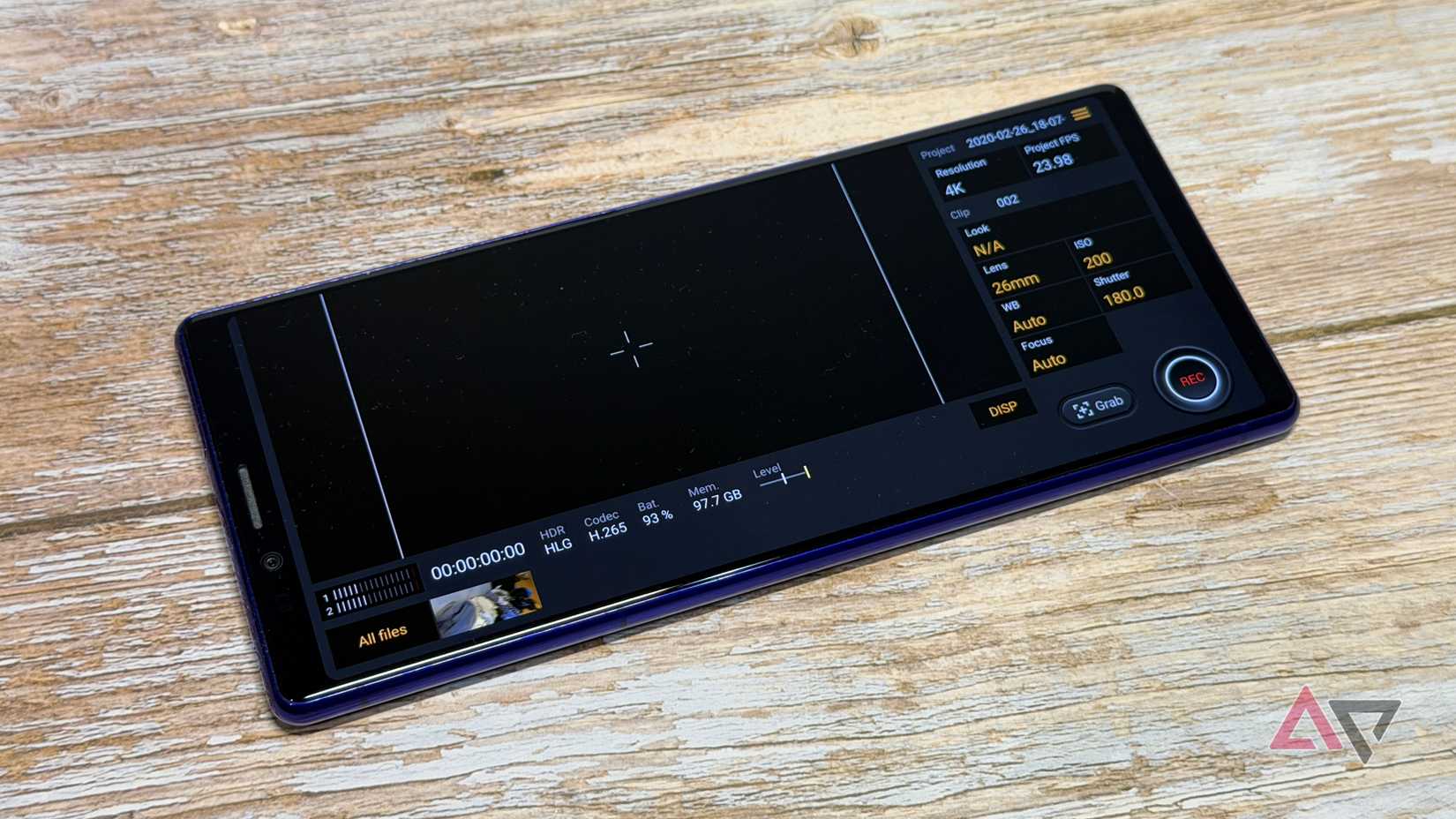 App fotocamera Cinema Pro sul Sony Xperia One