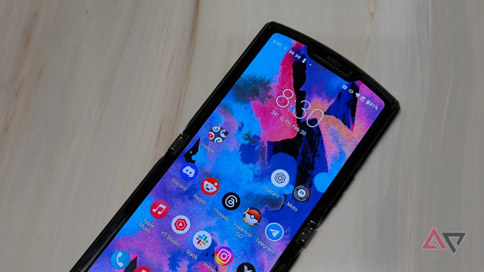 Motorola Razr 2019 desdobrado