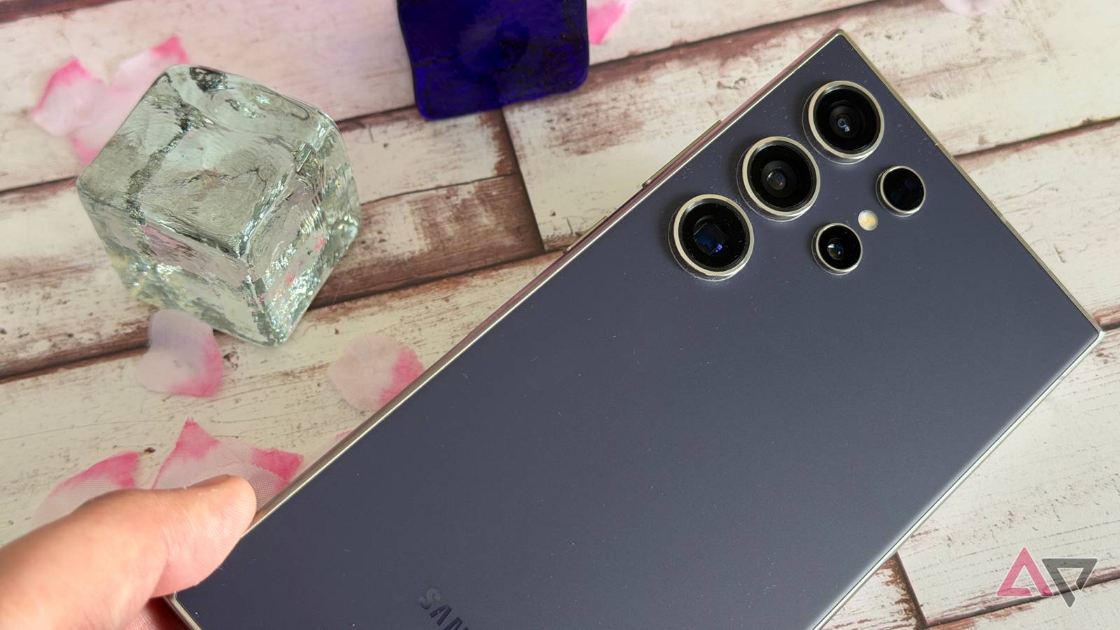 If you don't want to shell out for the Galaxy S26 Ultra, this Samsung is excellent for less