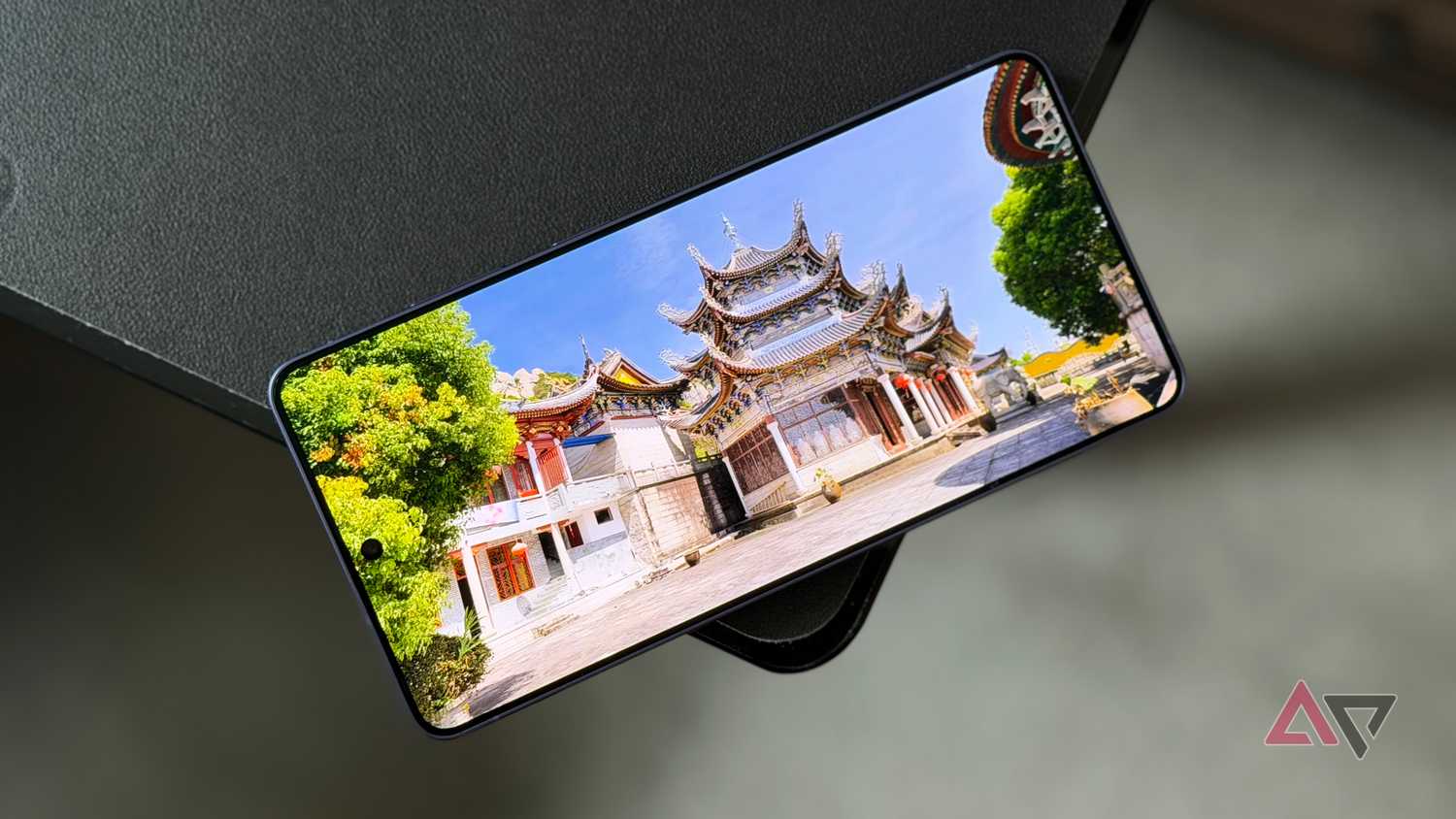 Video playing on the Samsung Galaxy S26 Ultra