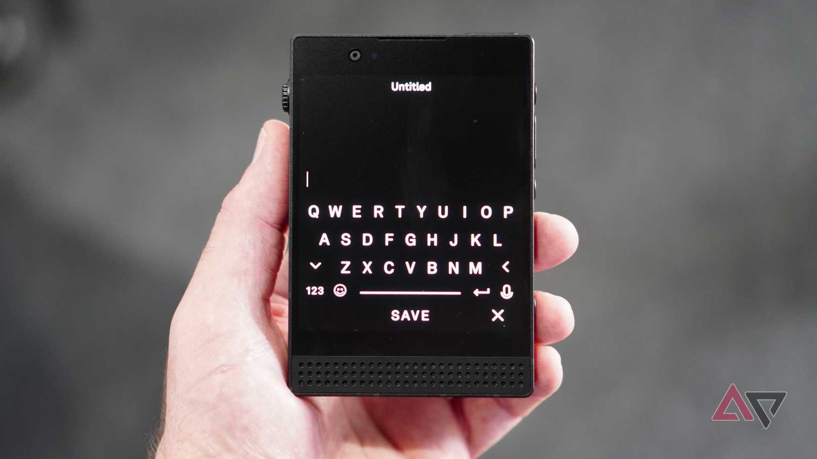 O teclado do Light Phone 3