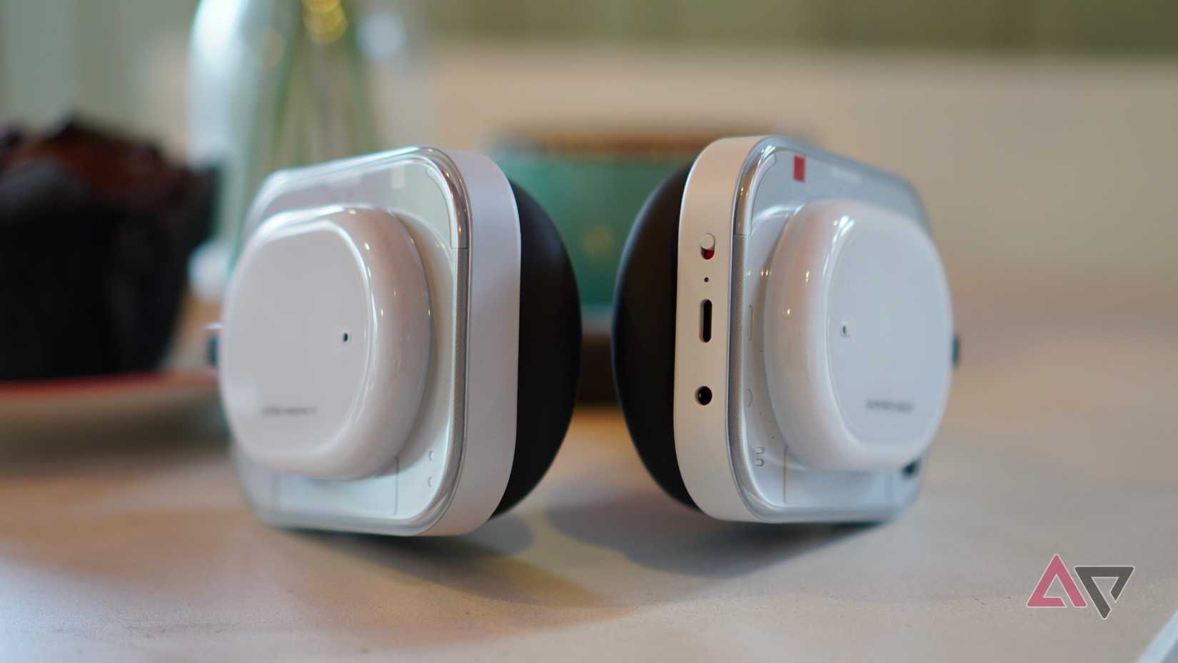 The controls on the Nothing Headphone (a)