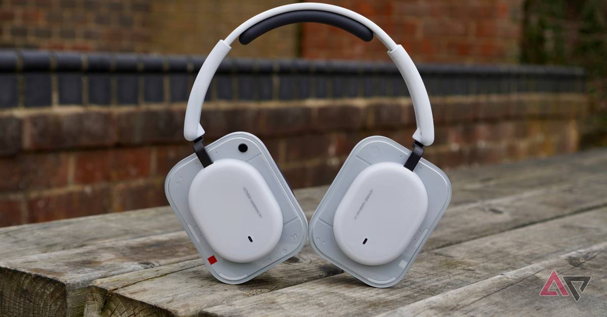 nothing-headphone-a-front-1.
