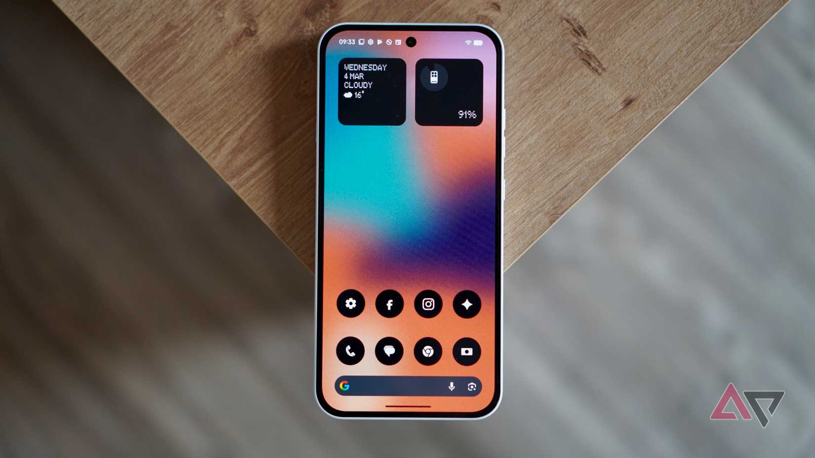 Lo schermo del Nothing Phone (4a).