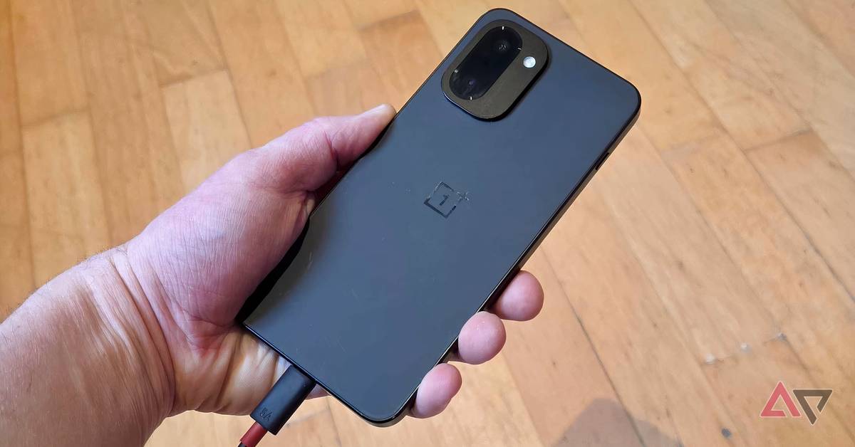 androidpolice.com - Rajesh Pandey - I watched OnePlus push Samsung and Apple to innovate faster; now that pressure is gone