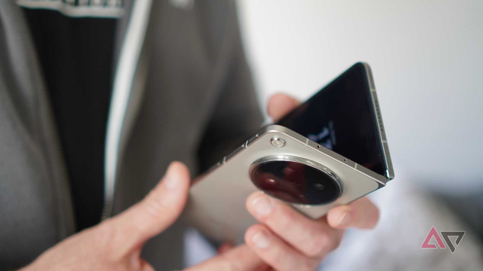 Closing the Oppo Find N6