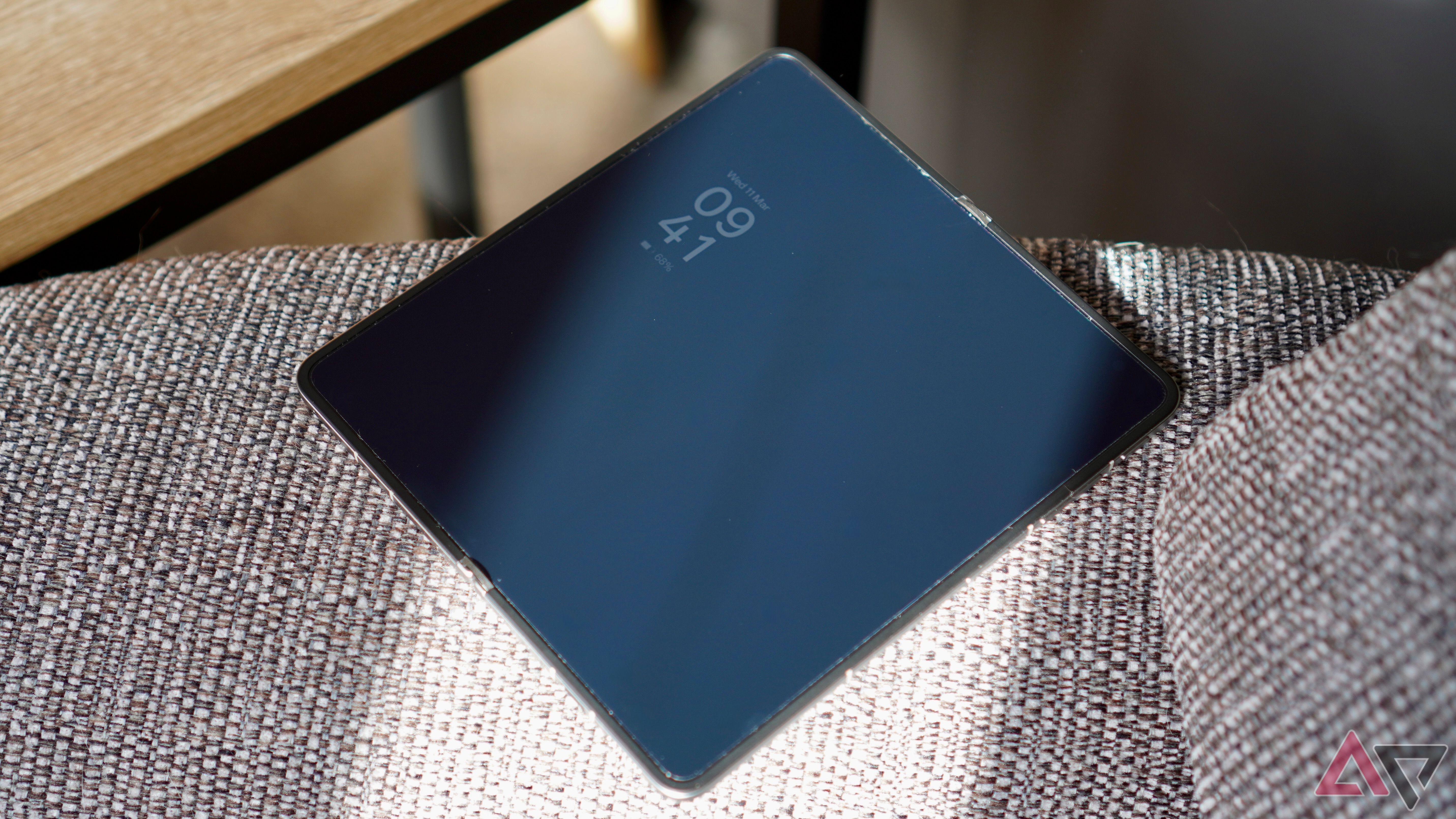 An open Oppo Find N6