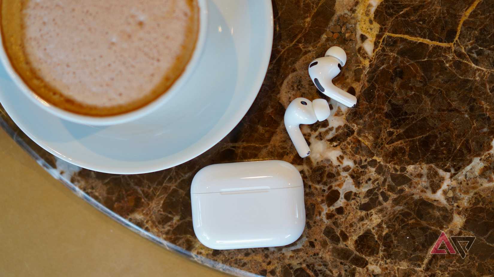 O Apple AirPods Pro 3 e case