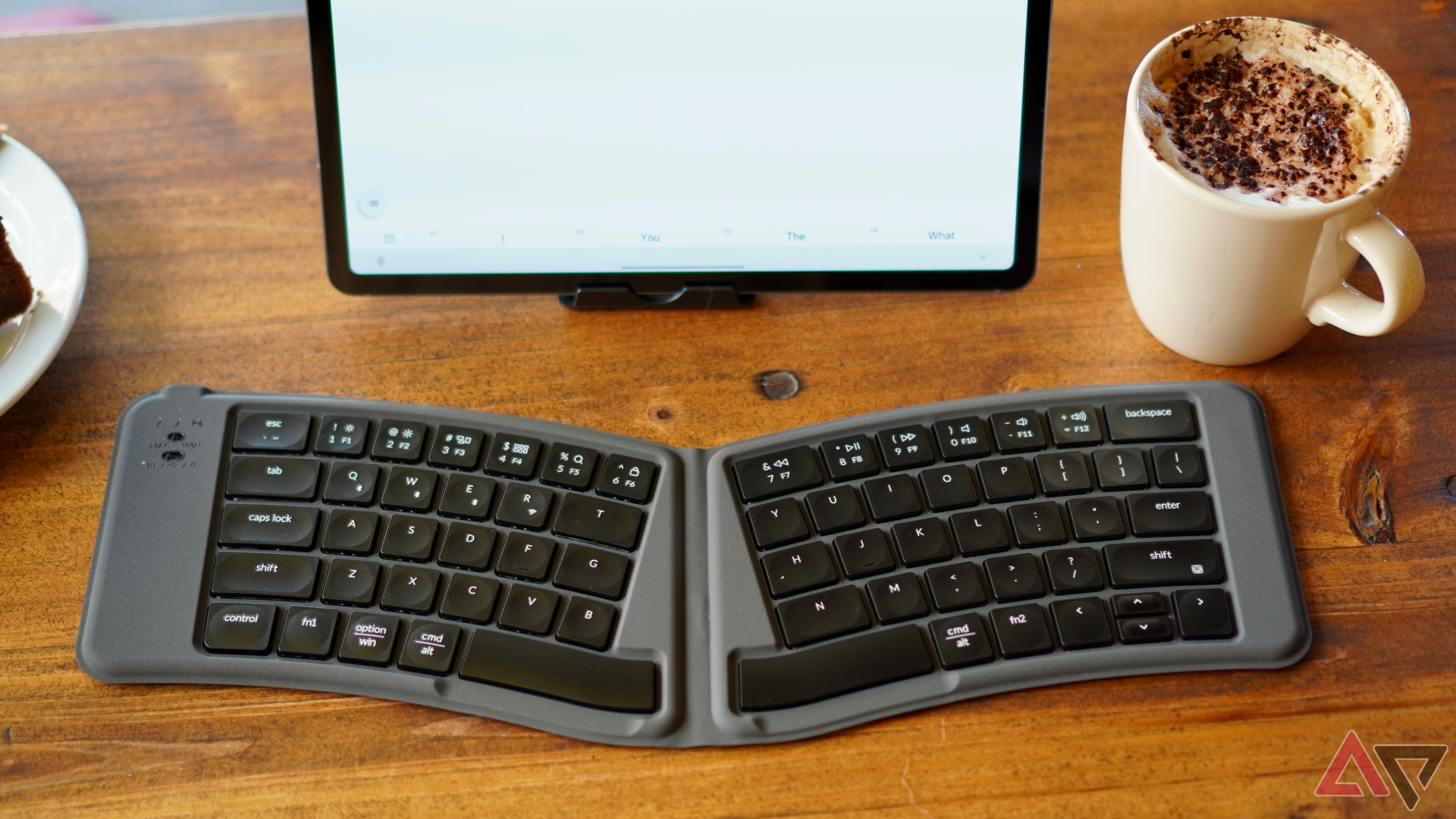 I was ready to hate this folding keyboard, but it turned out to be a revelation