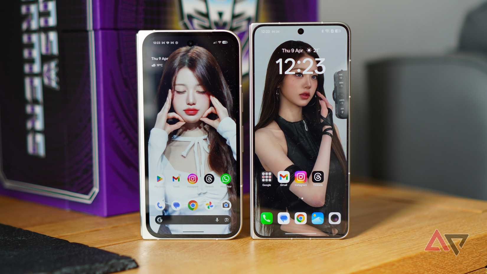 O Google Pixel 9 Pro Fold fechado e Oppo Find N6