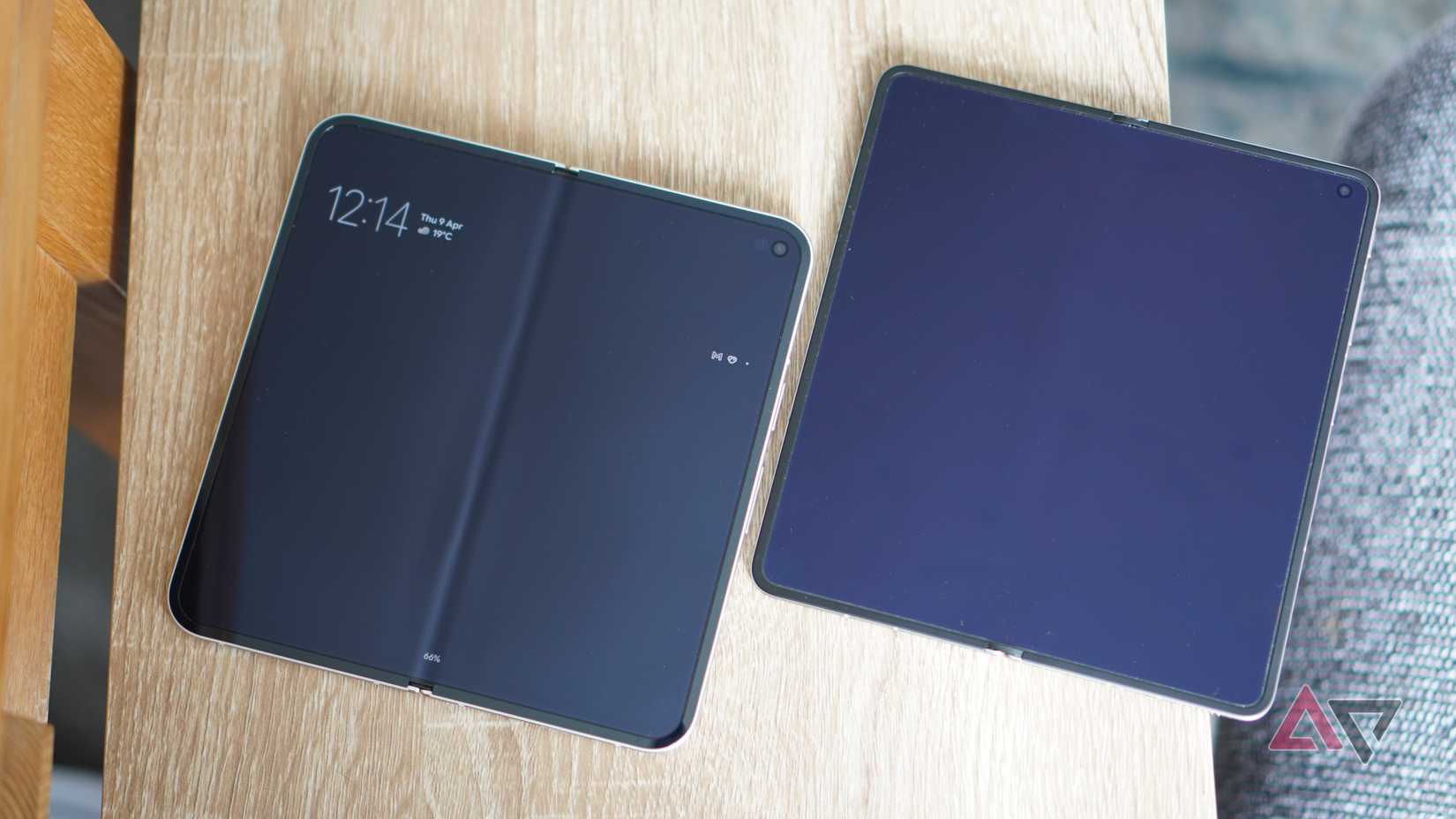 A tela aberta vinca no Google Pixel 9 Pro Fold e Oppo Find N6