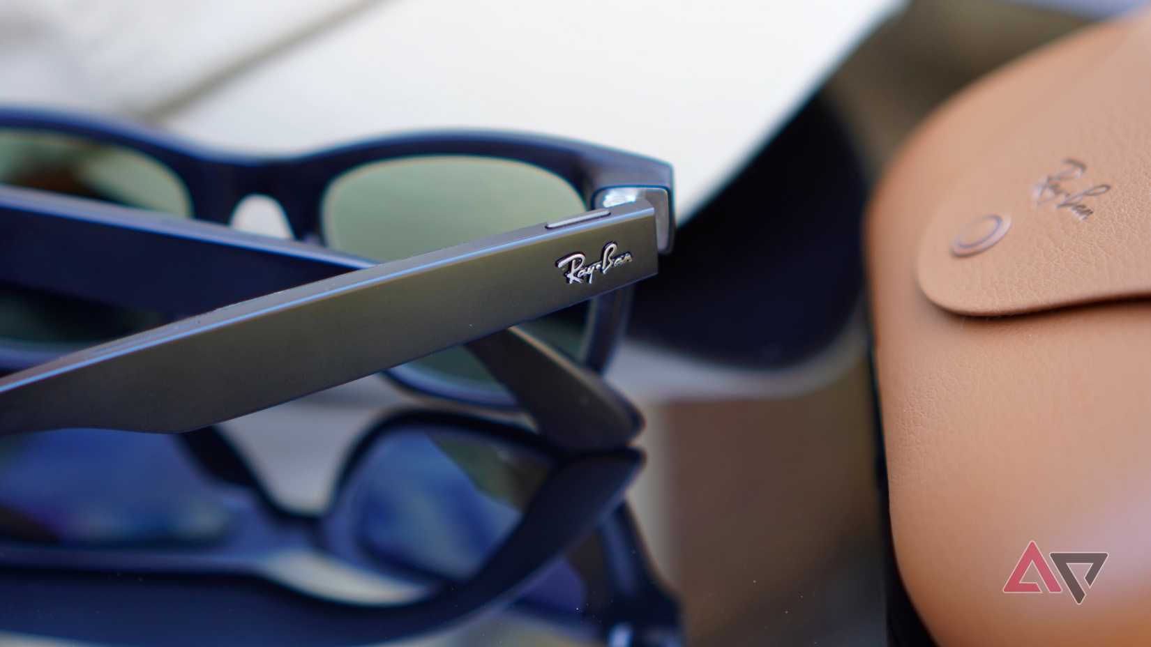 The logo on the arm of the Ray-Ban Meta (Gen 2)