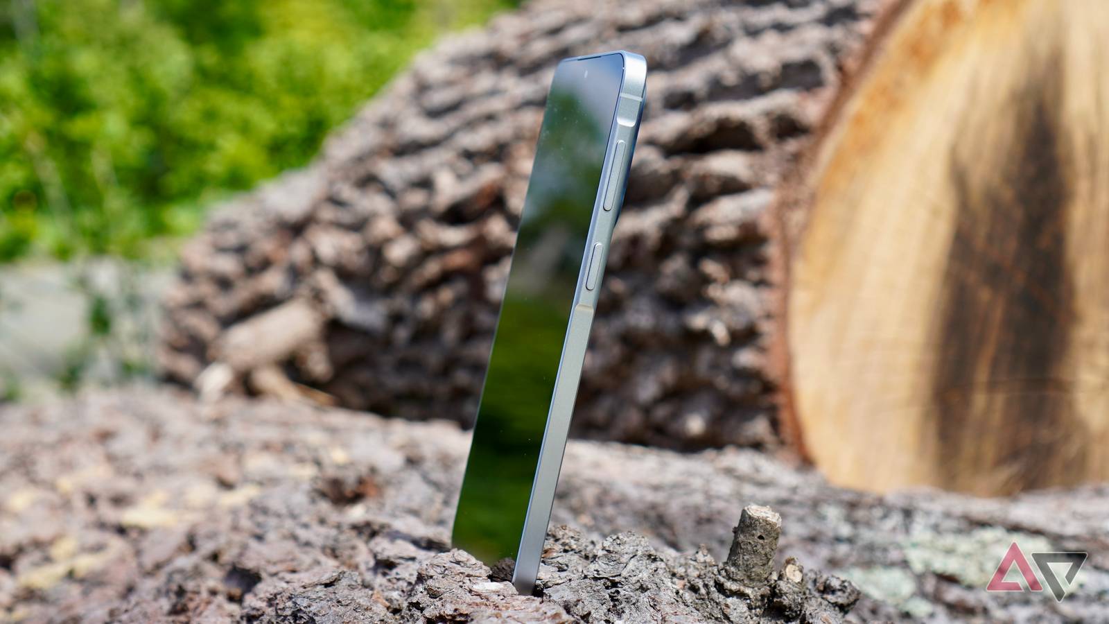 Samsung's Rollable 'Z-Slide' Phone Confirmed in Development, Arriving No Earlier Than 2028
