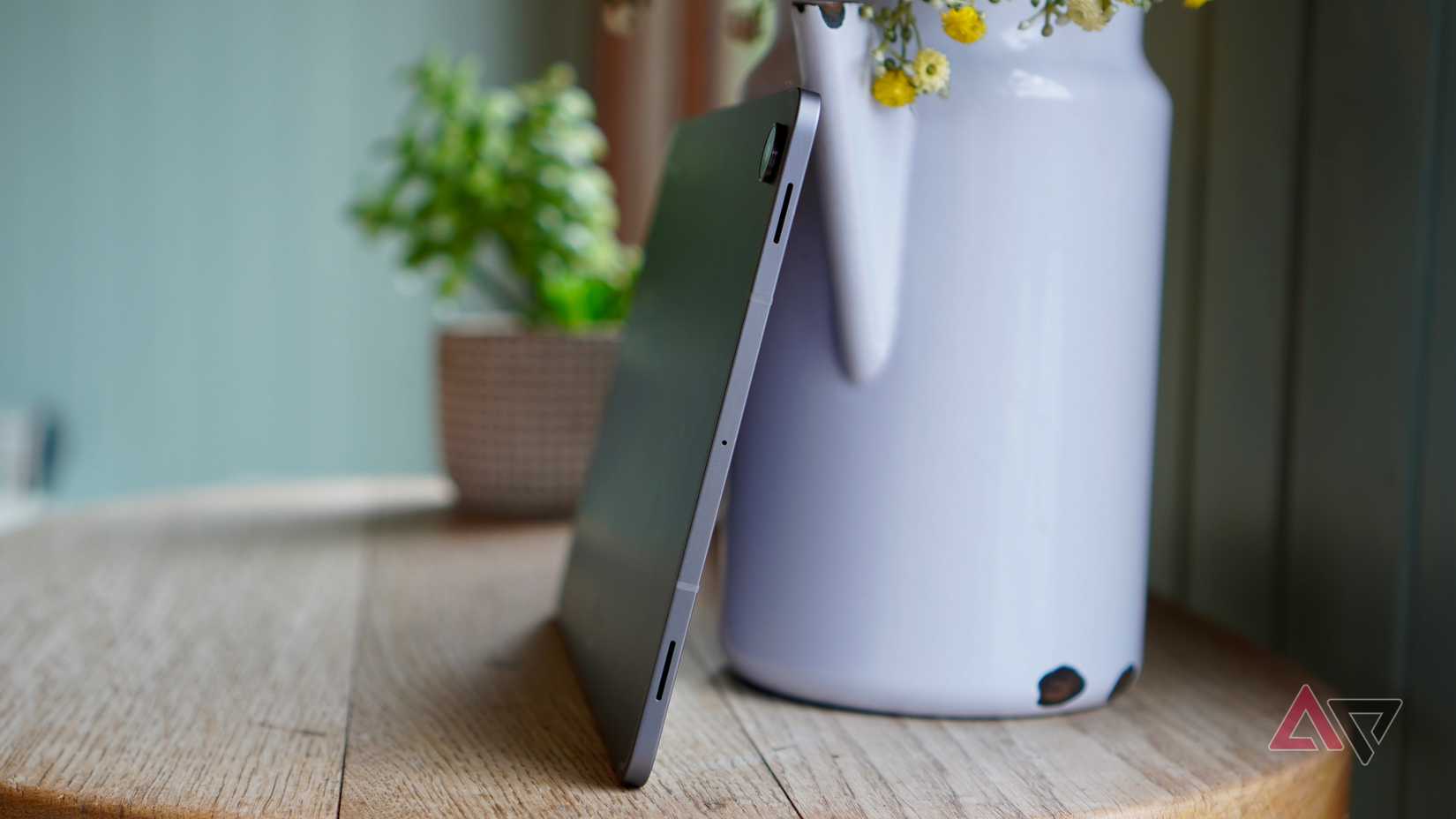A lateral do Samsung Galaxy Tab S11