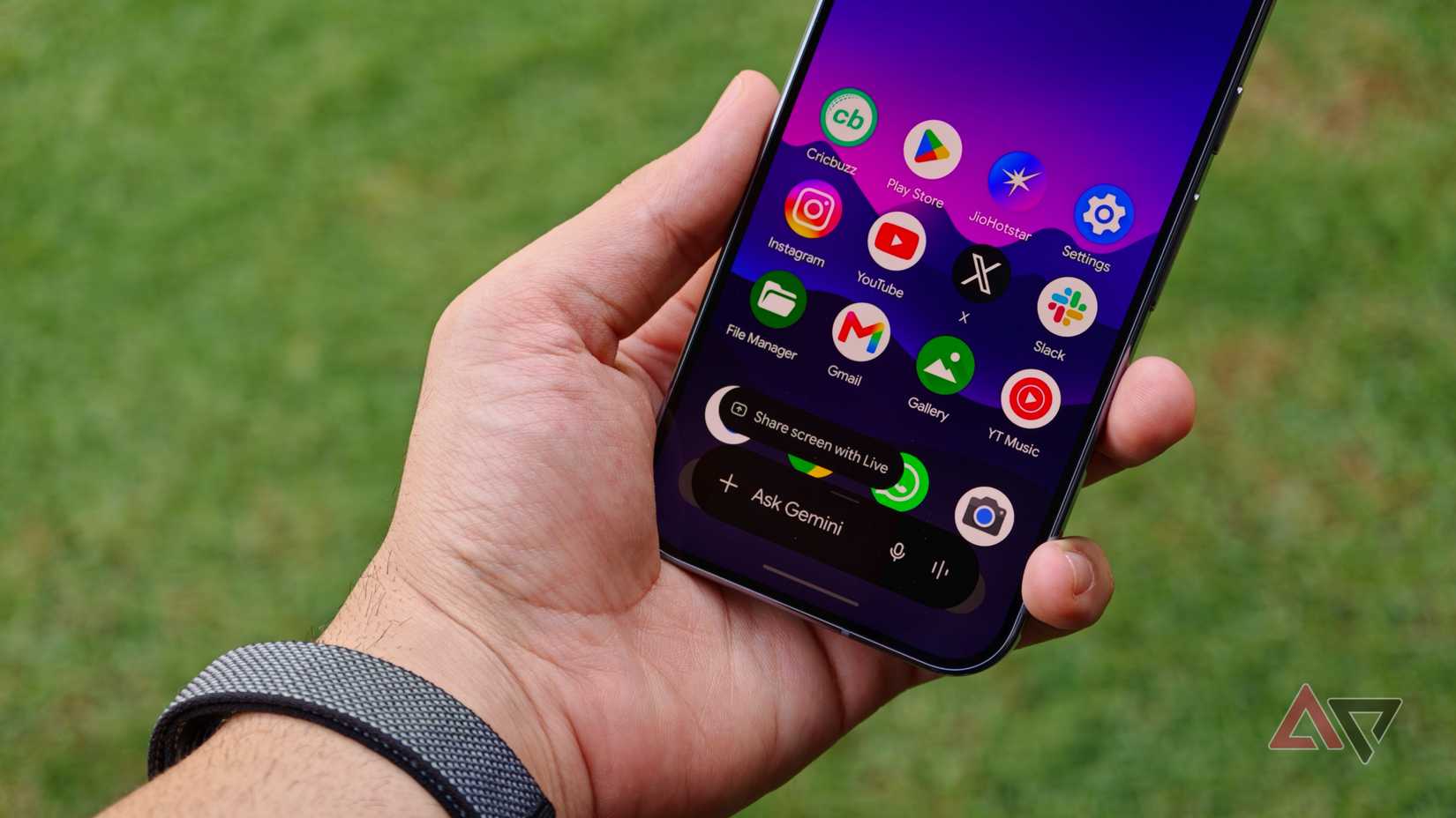 Pop-up Pergunte ao Gemini em um smartphone Google Pixel