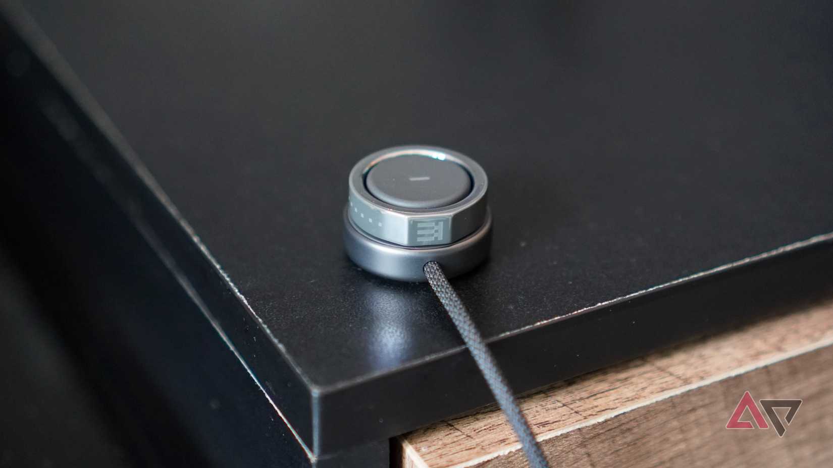 The Even G1 smart ring accessory for the Even Realities Even G2 smartglasses