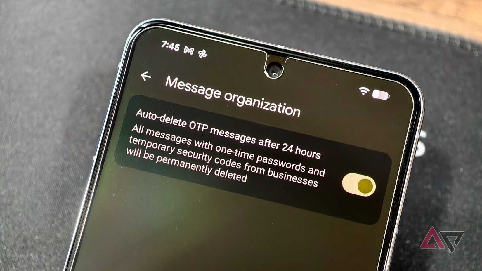 Elimina automaticamente le OTP dopo 24 ore in Google Messaggi