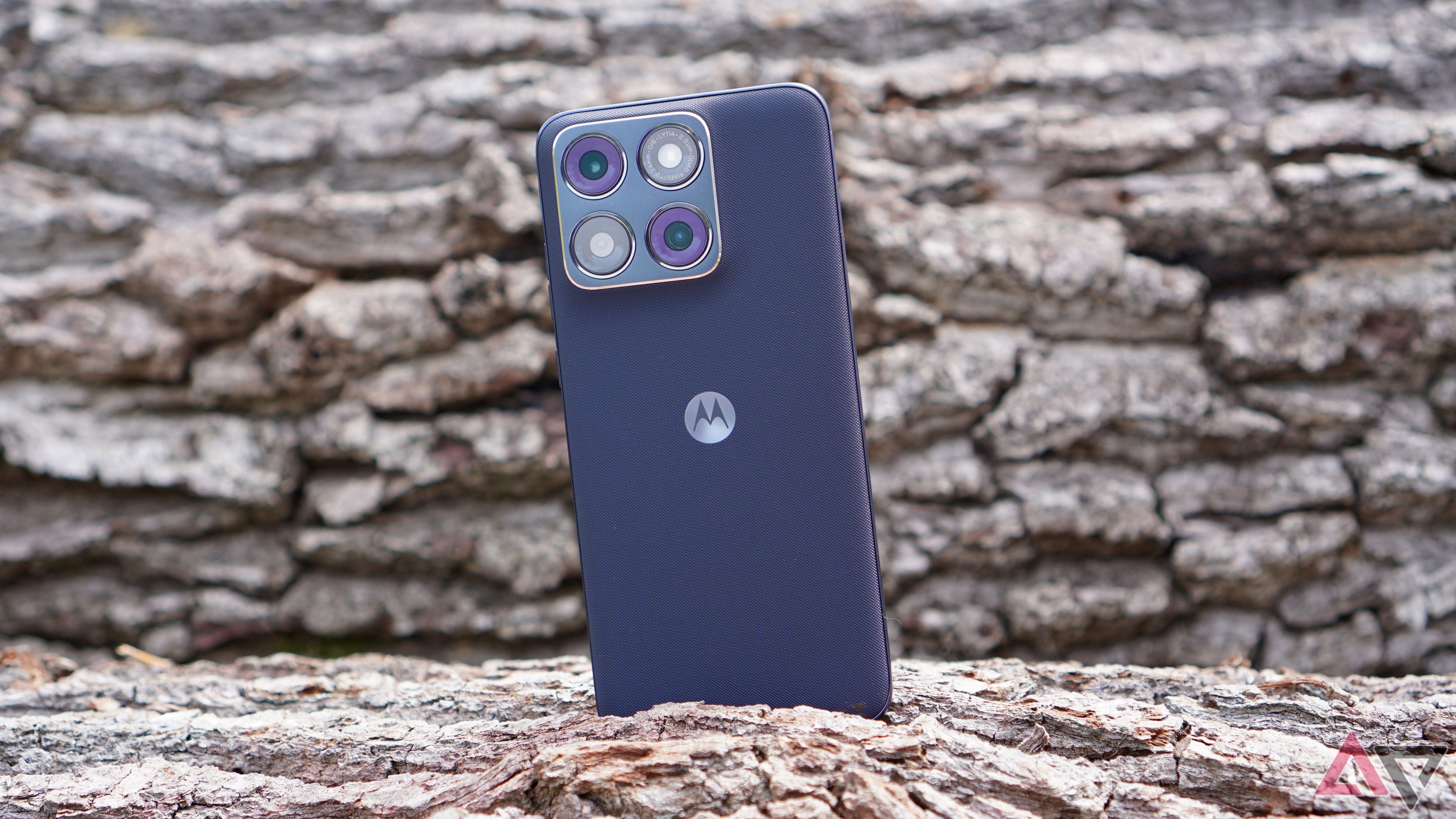 I reviewed the Motorola Edge 70 Fusion, and it's the battery life superstar you've always wanted