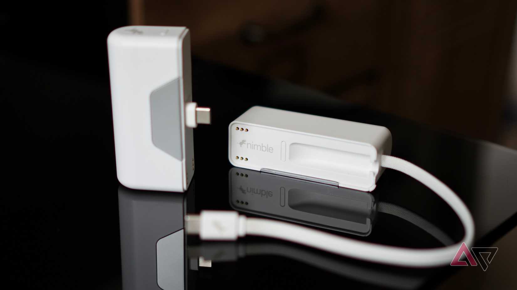 Os cabos USB do Nimble Sharepower