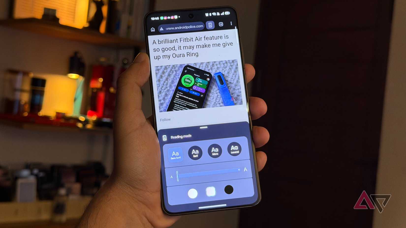Почему встроенный режим чтения в Chrome стал альтернативой Instapaper Смартфон на Android с включенным режимом чтения в Google Chrome