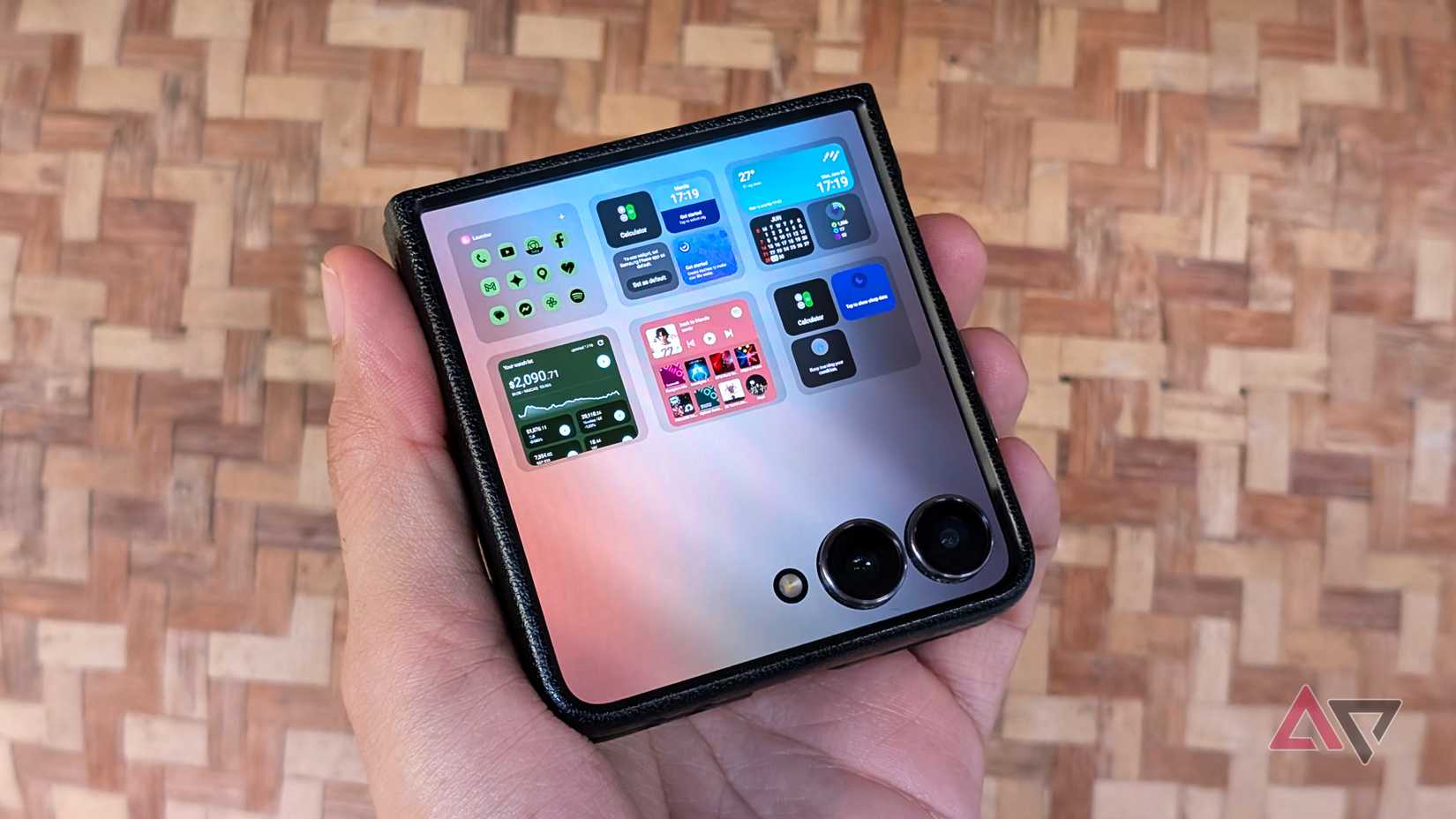 Widgets na tela externa do Samsung Galaxy Z Flip 7