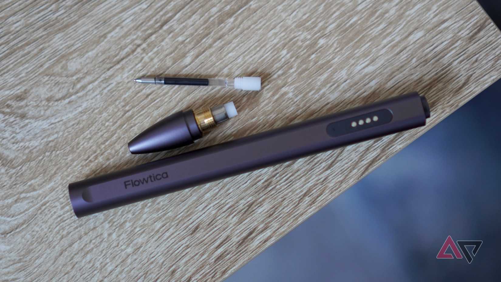 Changing the nib on the Flowtica Scribe