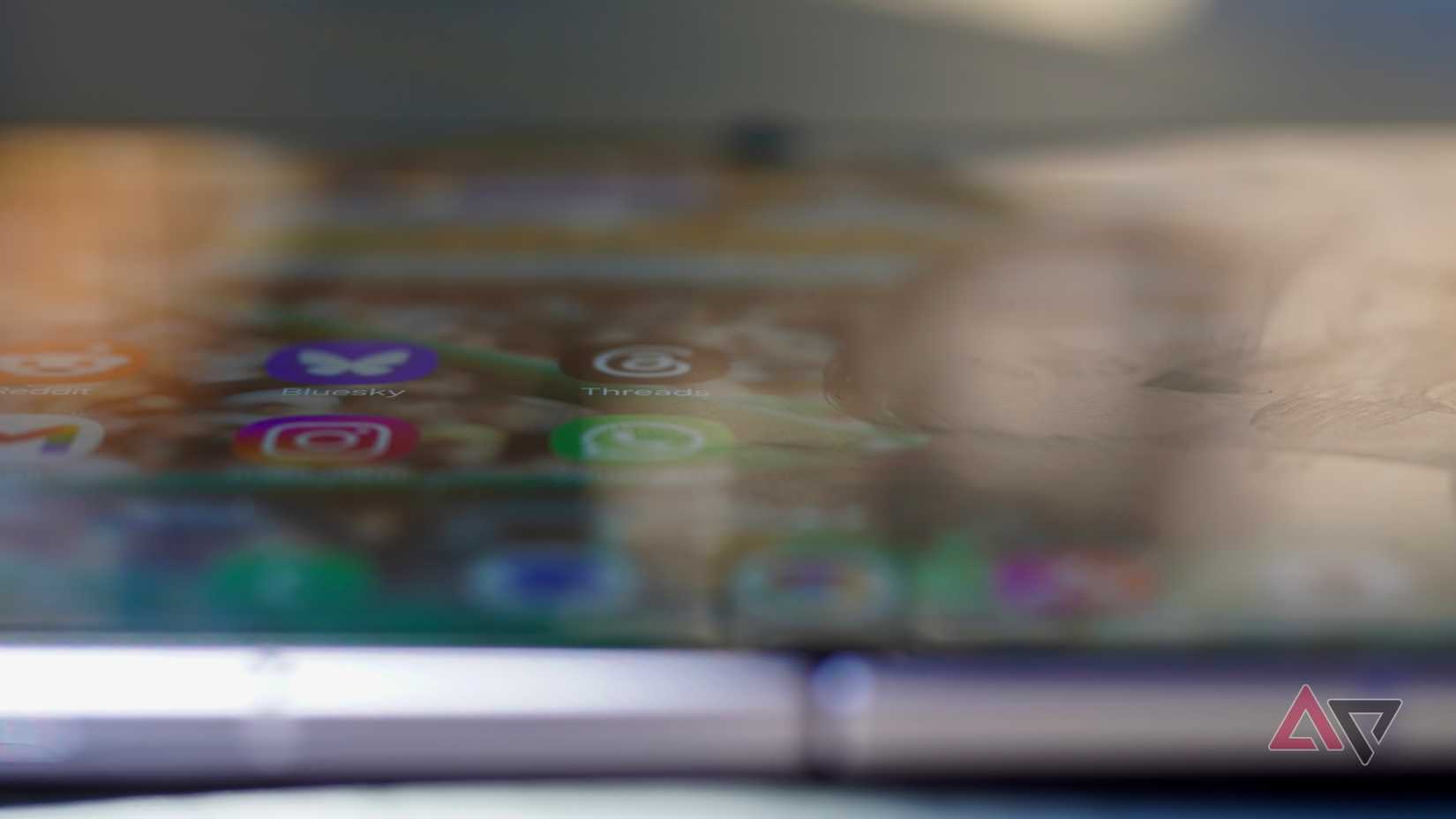 The minimal crease on the Samsung Galaxy Z Fold 8