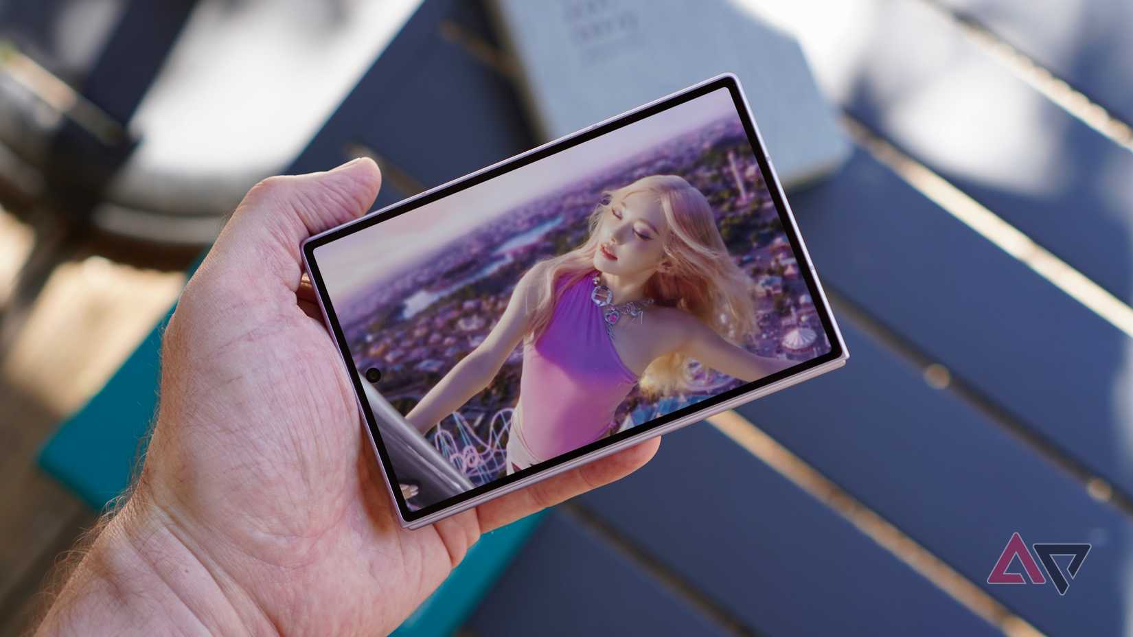A video playing on the Samsung Galaxy Z Fold 8