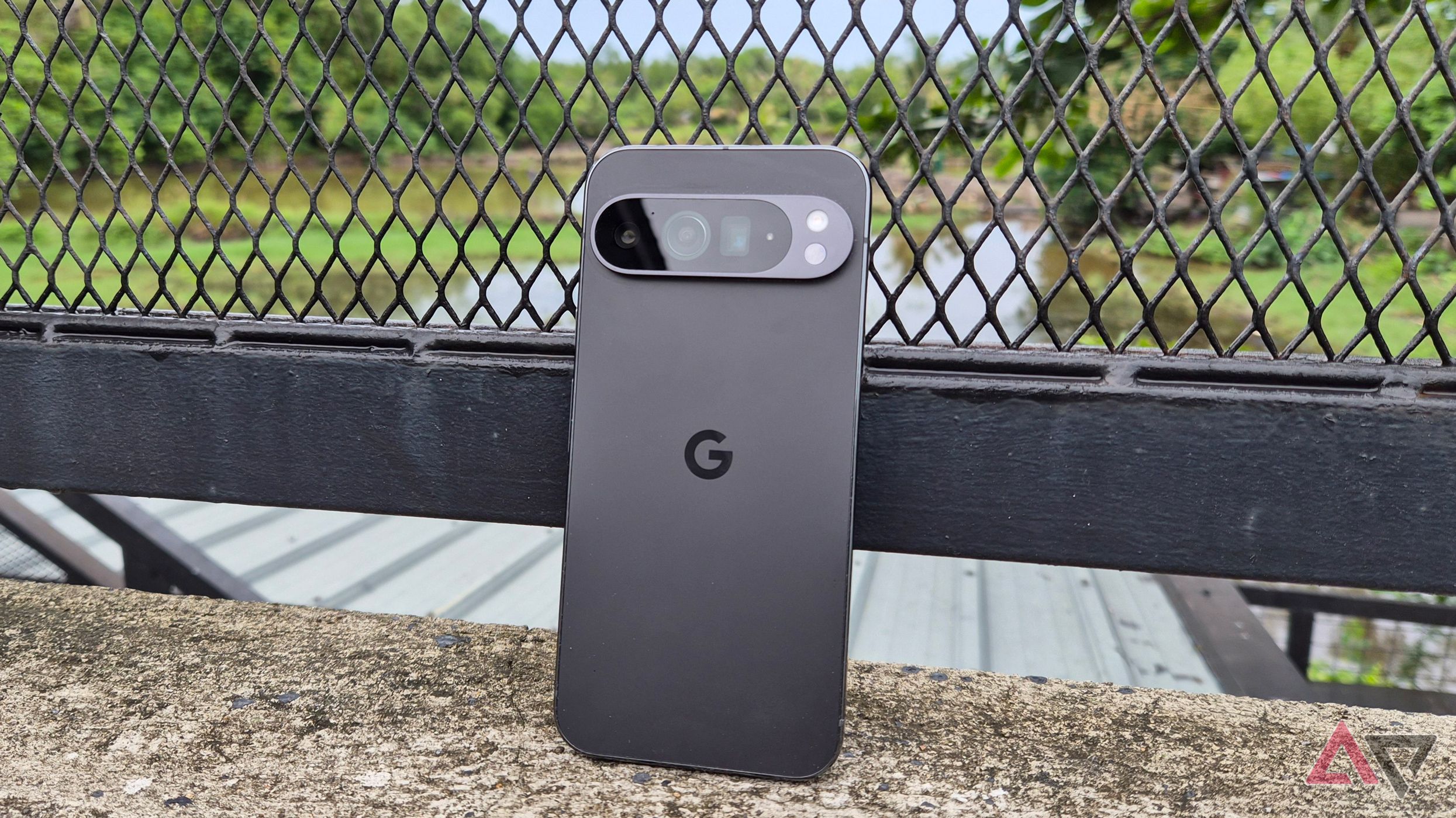 Google-Pixel-camera-phone-on-Pixel-9-Pro-XL