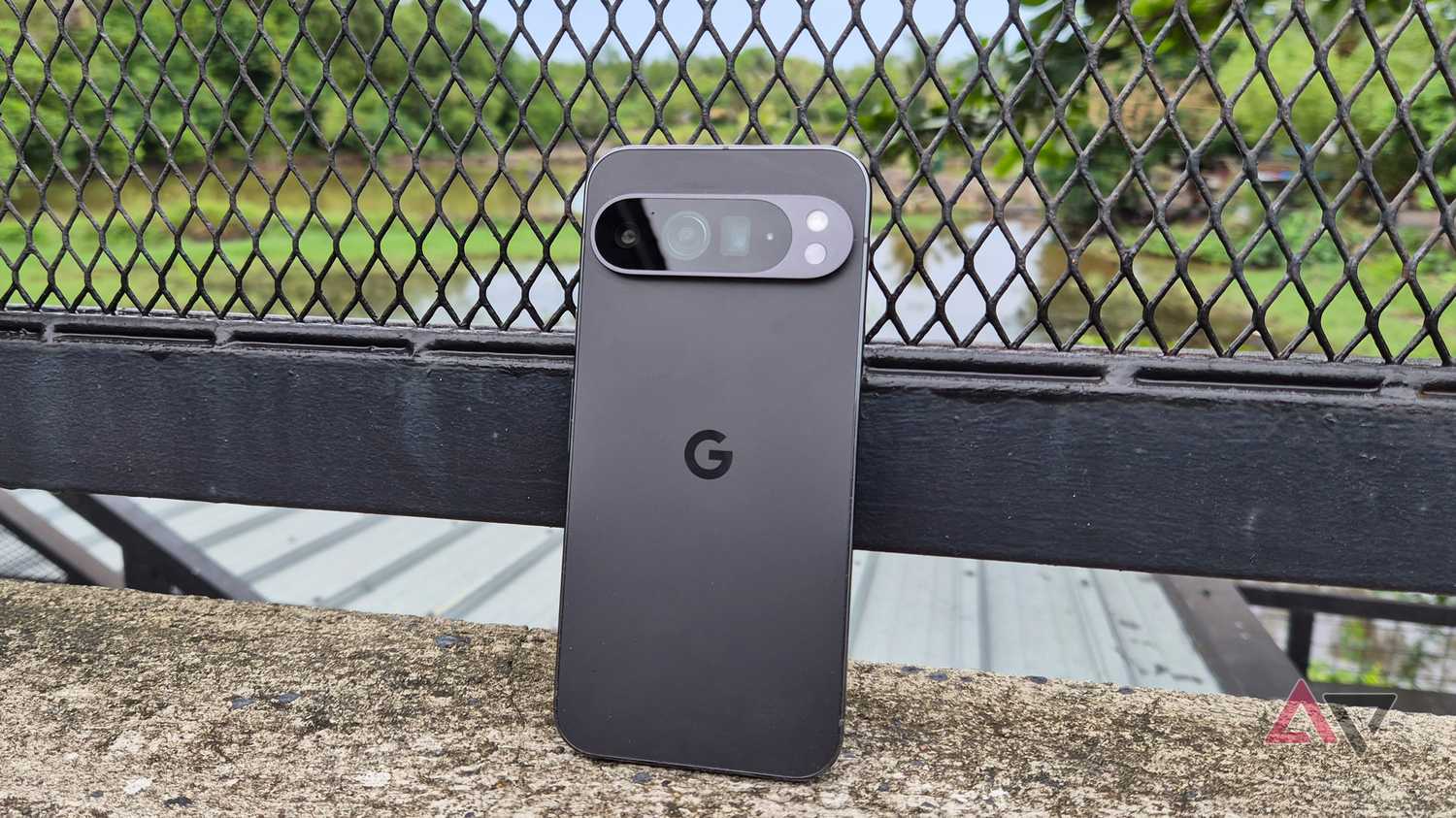 Google-Pixel-camera-phone-on-Pixel-9-Pro-XL