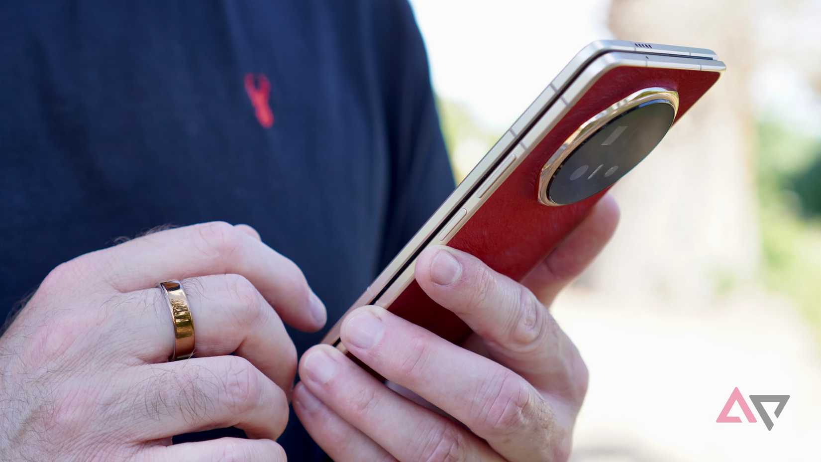 A person holding the Honor Magic V6