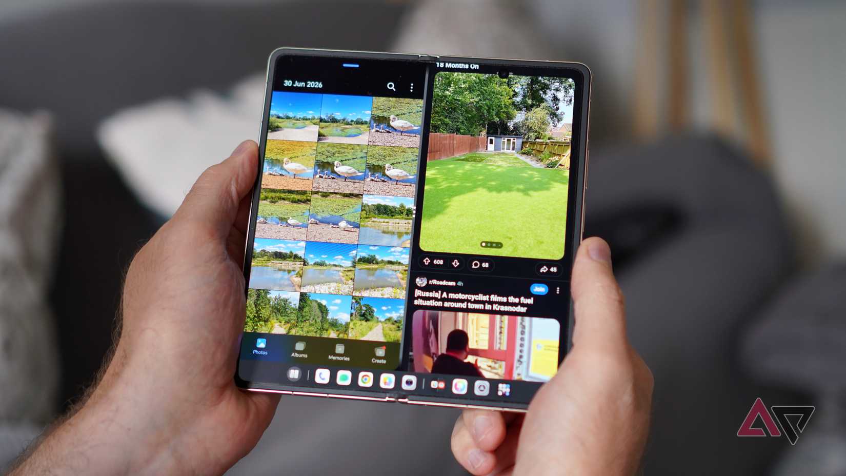 The Honor Magic V6's split screen mode