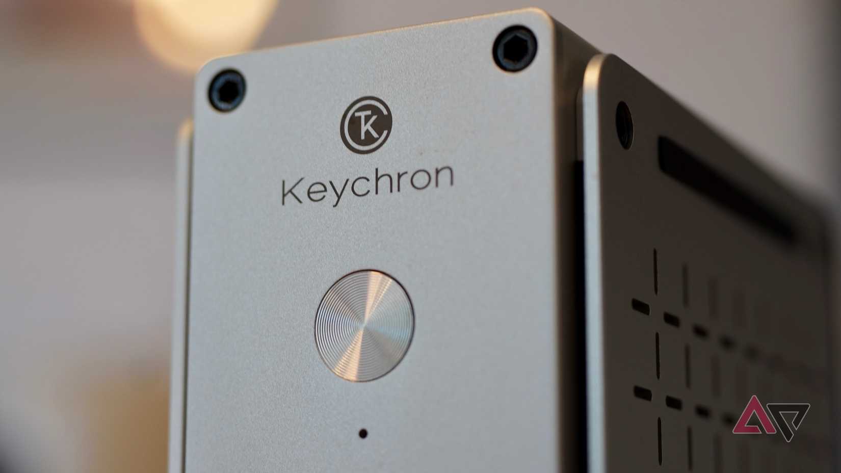 The Keychron Thunderbolt 5 Docking Station's power button