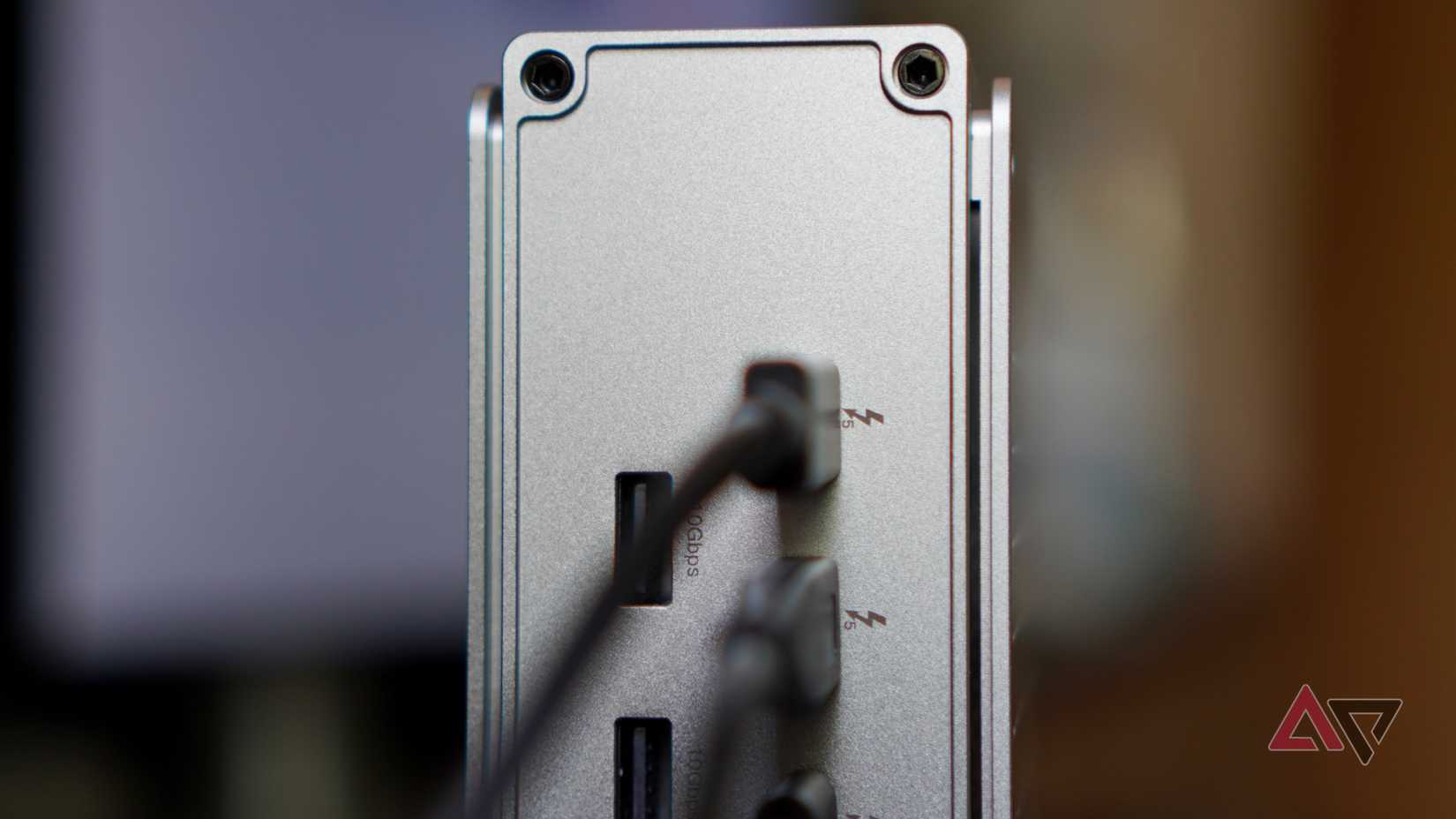 The Keychron Thunderbolt 5 Docking Station's USB C ports