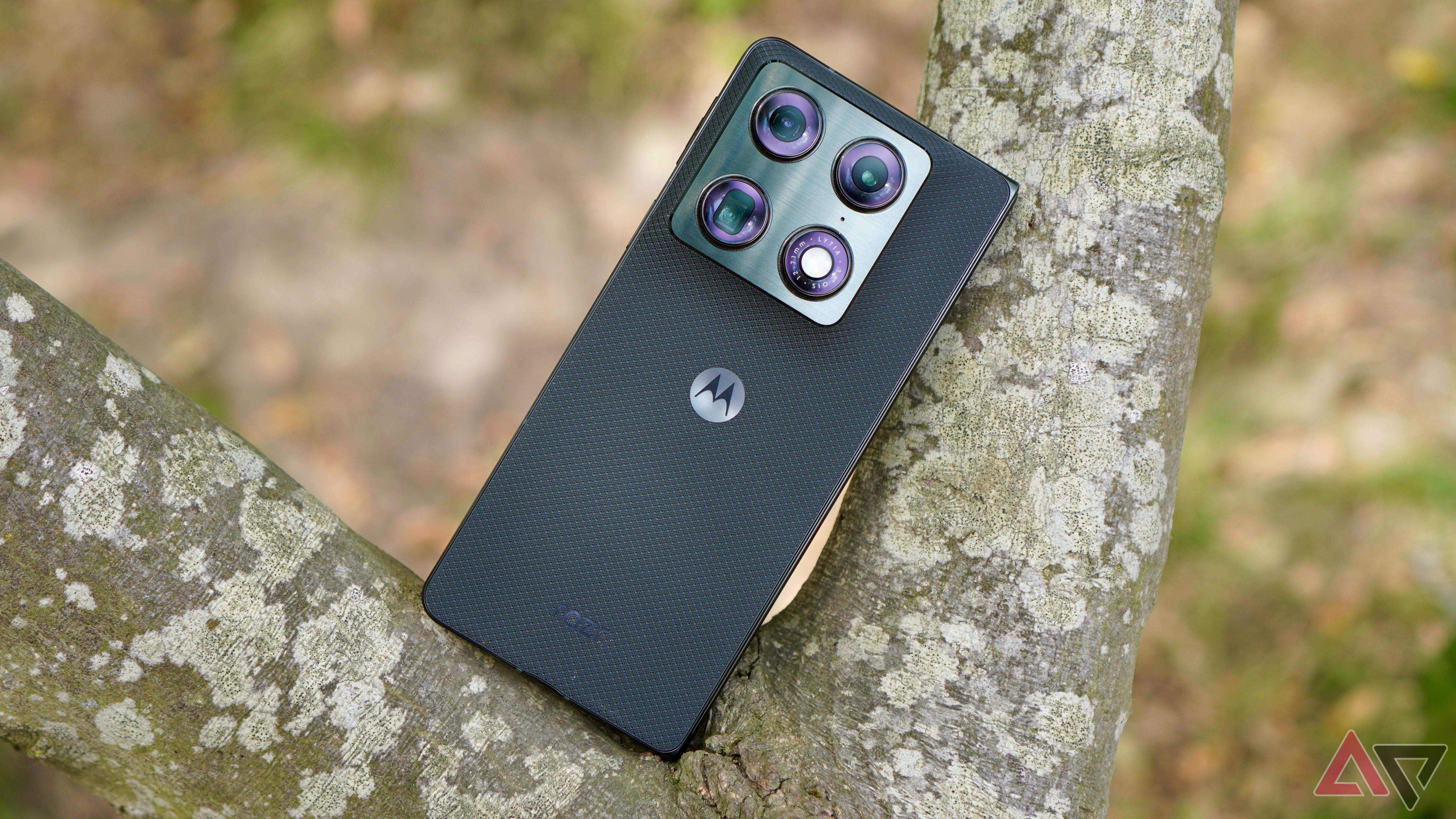 I reviewed the Motorola Razr Fold. It's a serious threat to Samsung and Google