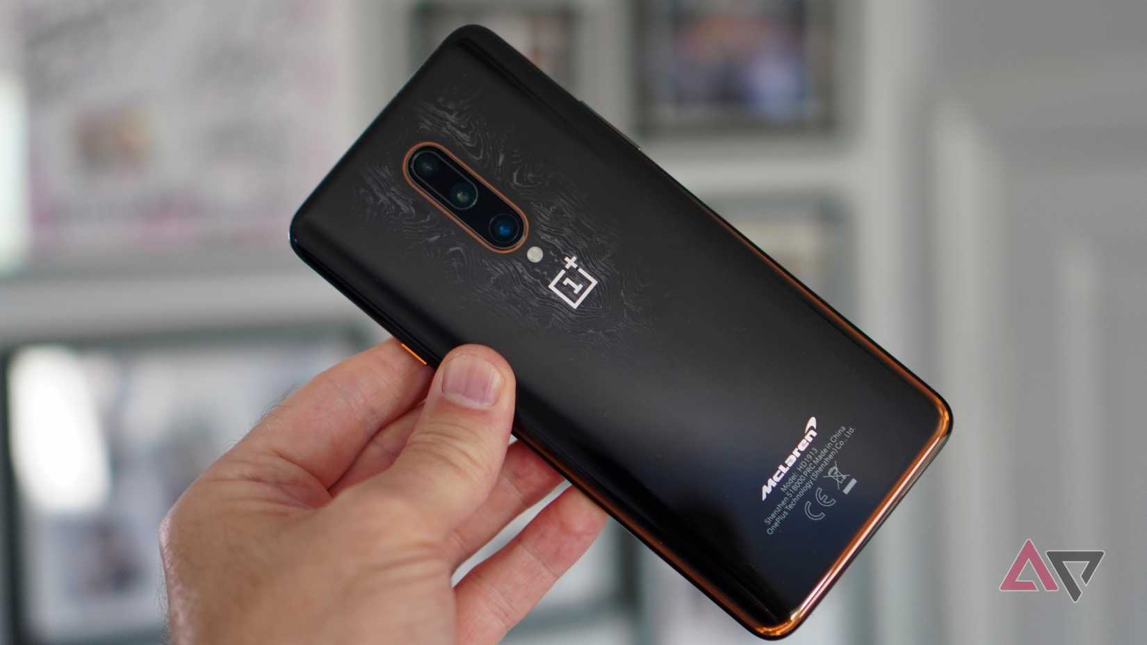 A person holding the OnePlus 7T Pro McLaren Edition
