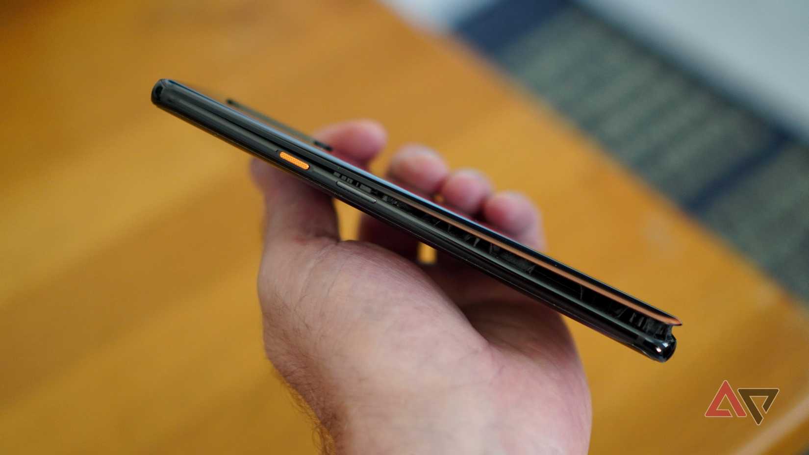 A person holding the OnePlus 7T Pro McLaren Edition
