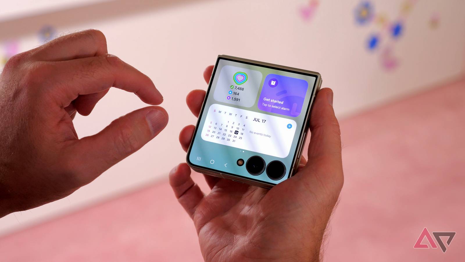 My favorite Samsung Galaxy Z Flip 8 upgrade finally lets the clamshell ...
