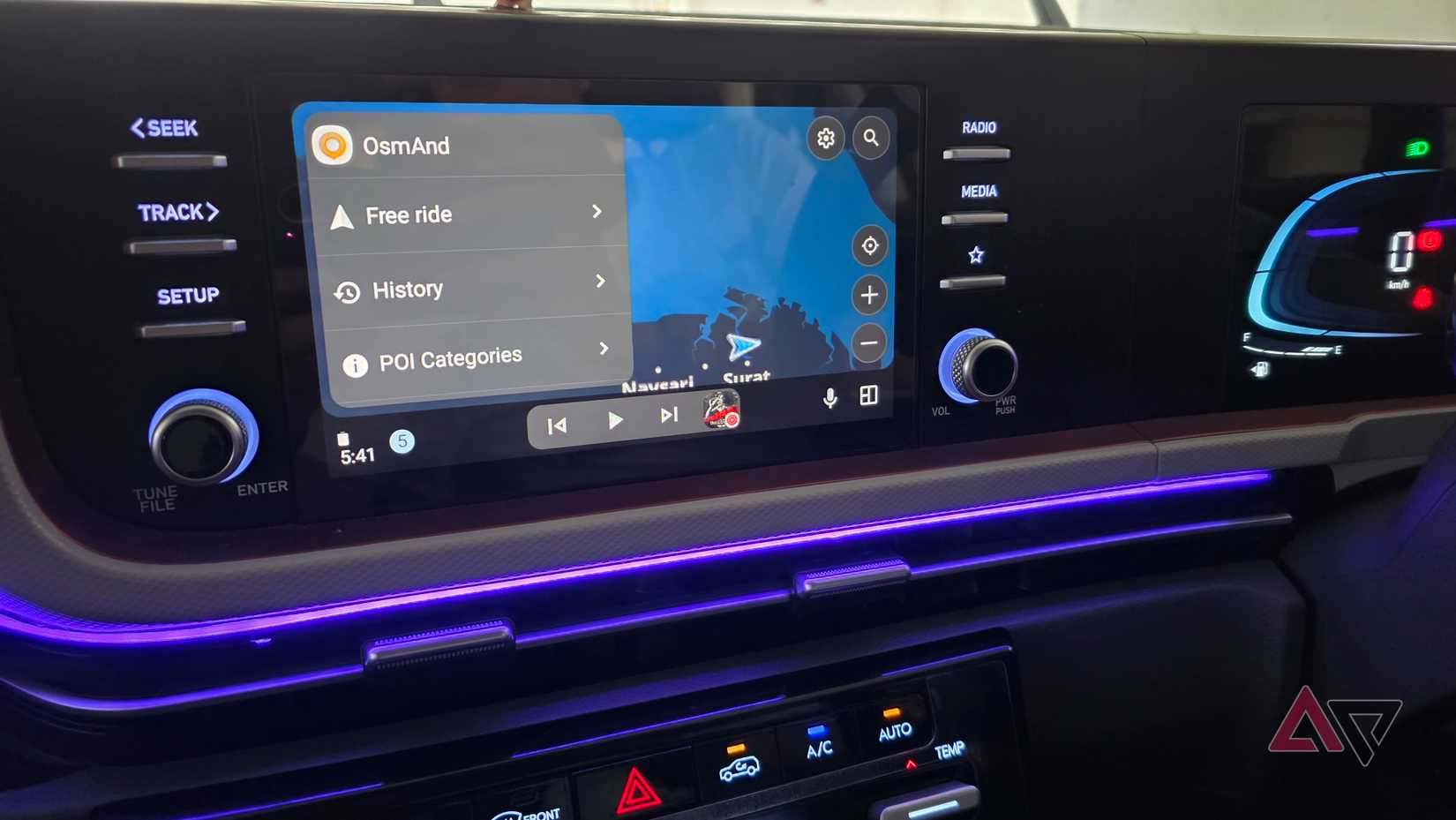 OsmAnd on Android Auto