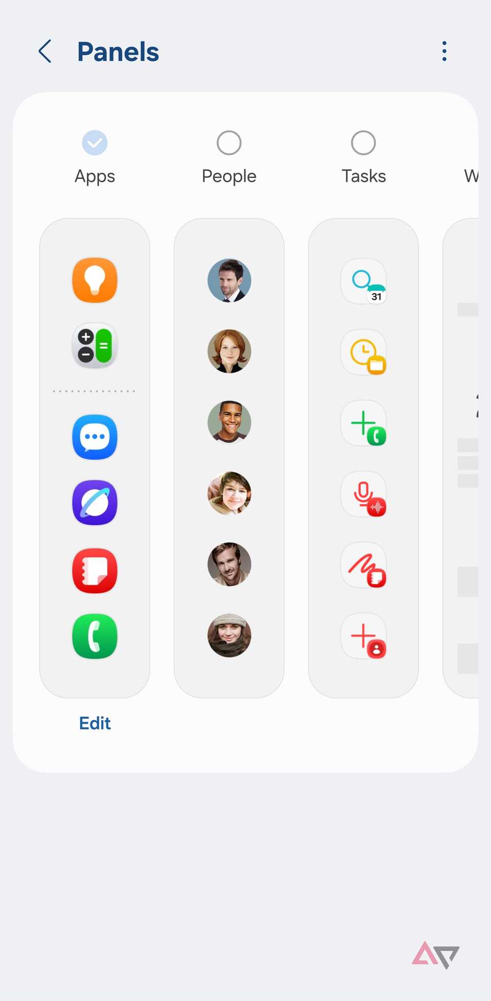 A screenshot showing Edge panel settings on Samsung phone