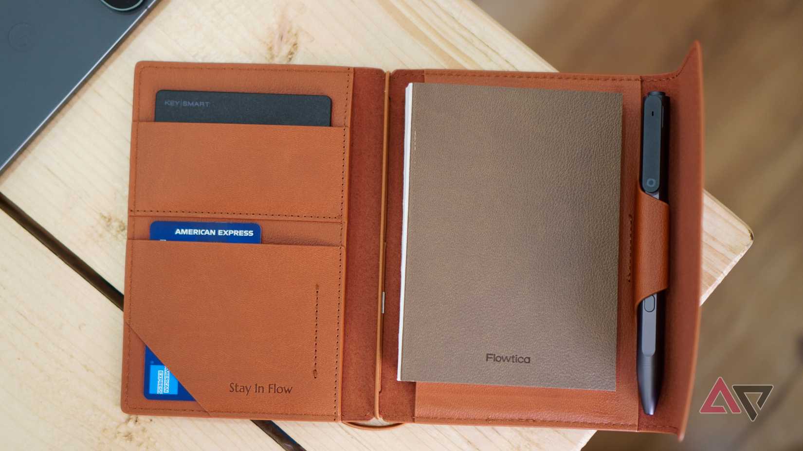 The open Flowtica Folio