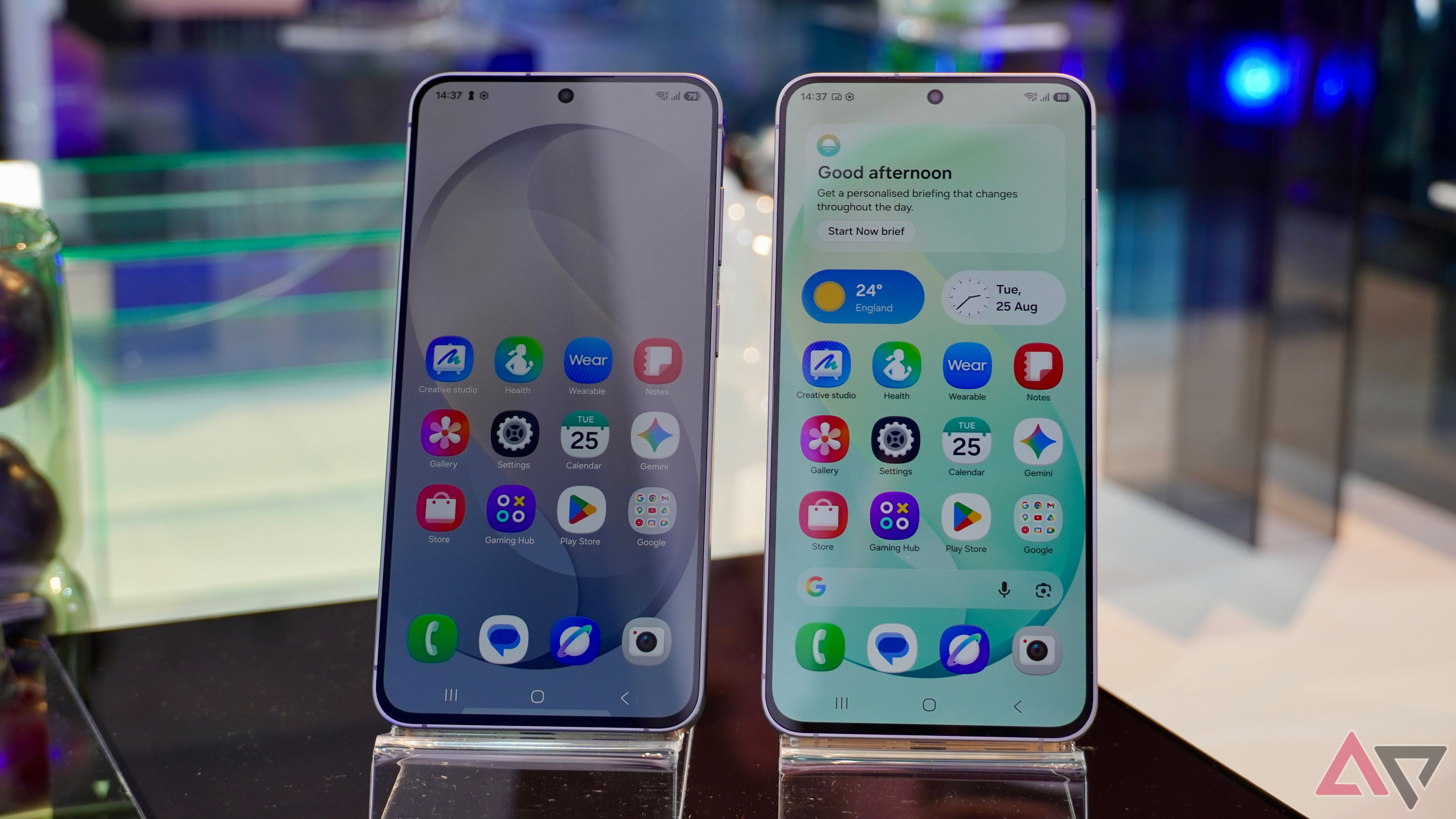 The Samsung Galaxy S26 FE's screen