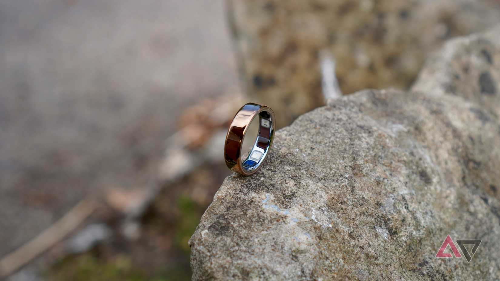 The Oura Ring 5 on a rock