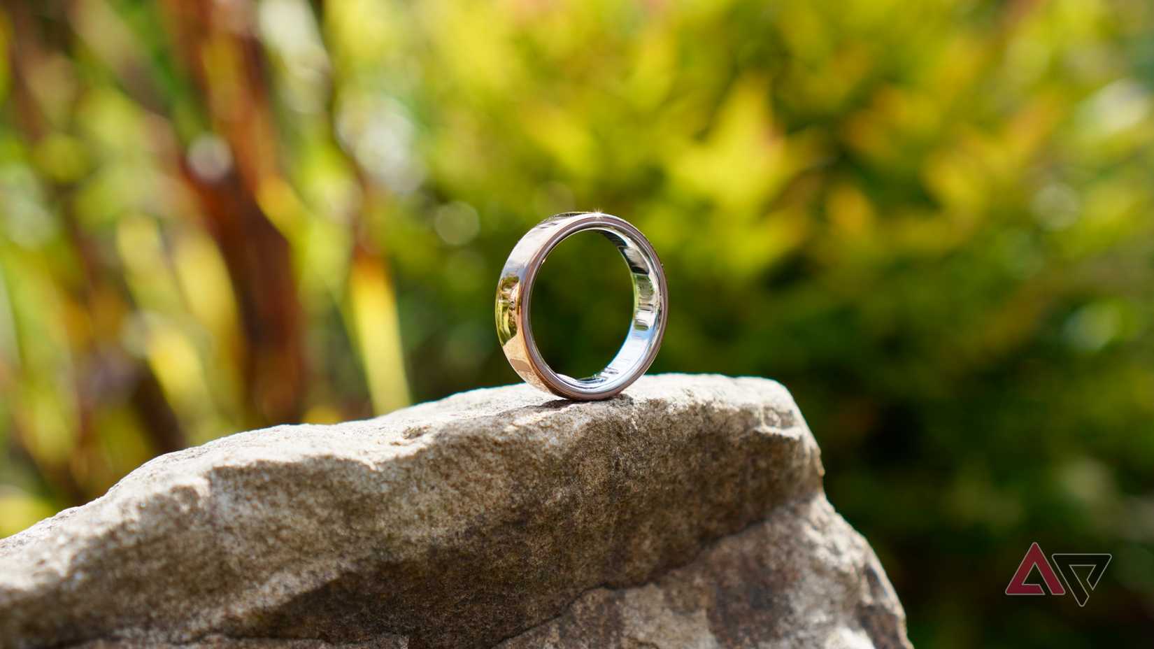 The Oura Ring 5 on a rock