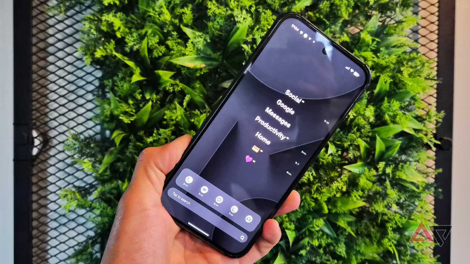 Home screen with app drawers on Ratio launcher