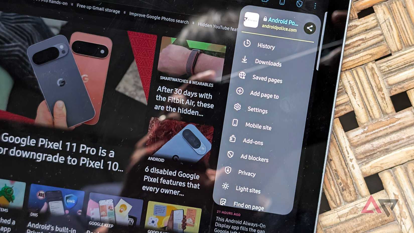 Samsung-Browser-menu-settings-on-Galaxy-Tablet