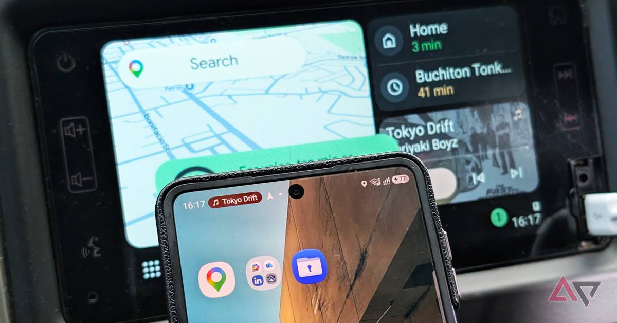 androidpolice.com - Ben Khalesi - Why Android Auto's latest updates finally made me stop missing my phone